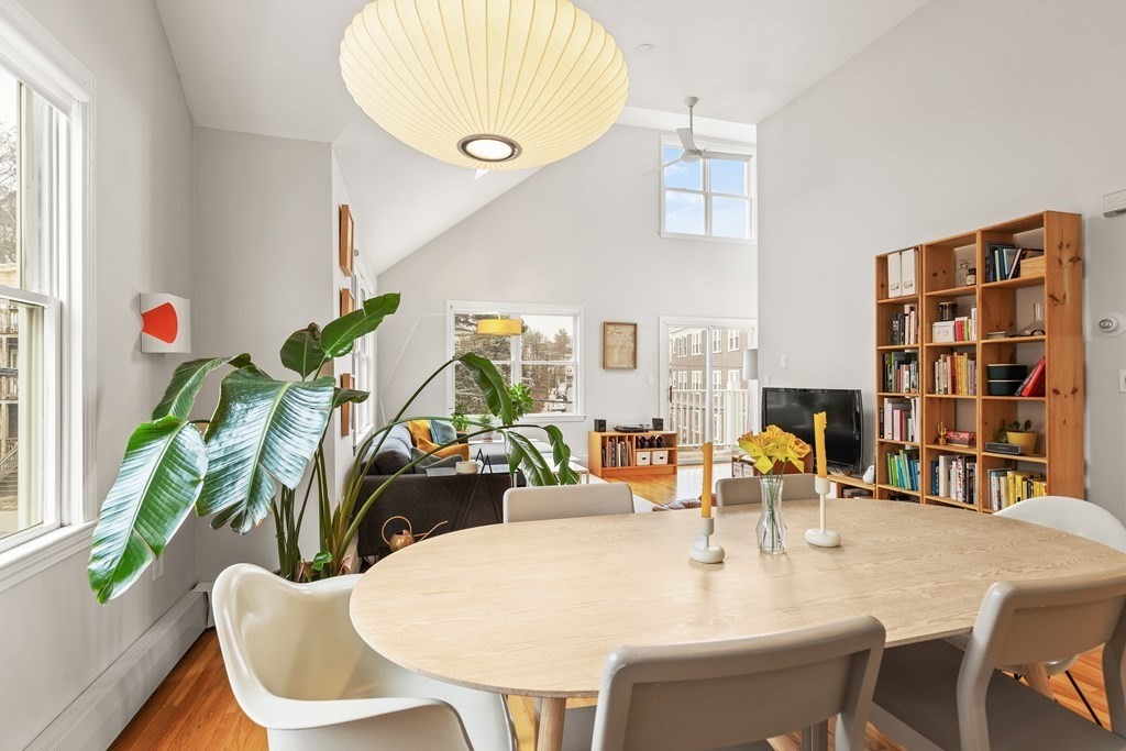 39 Boylston Street, Unit 2 Boston, MA 02130 - Photo 6 of 21