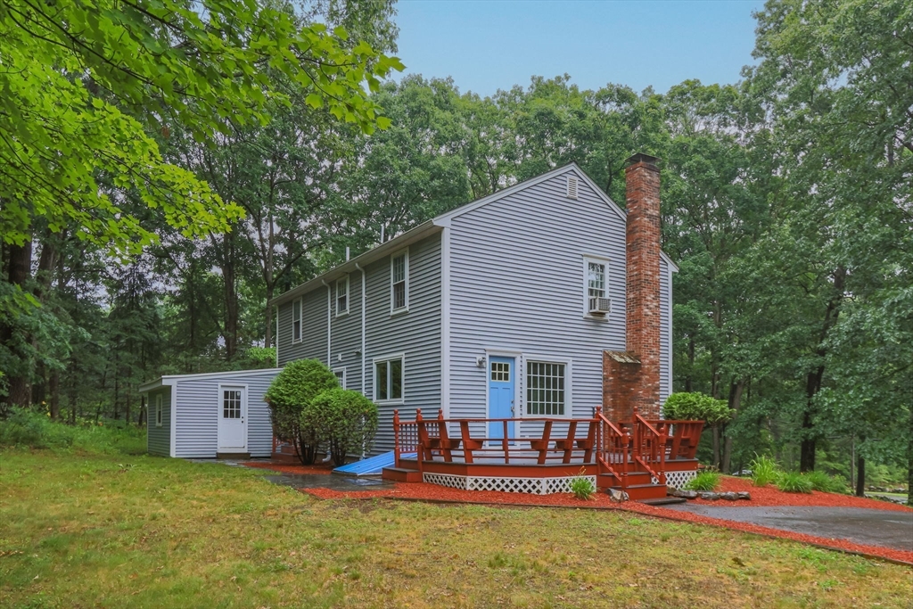 551 Old Dunstable Road Groton, MA 01450 - Photo 29 of 36