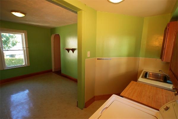 86 A Reed Avenue Everett, MA 02149 - Photo 5 of 25 Gallery Image 5