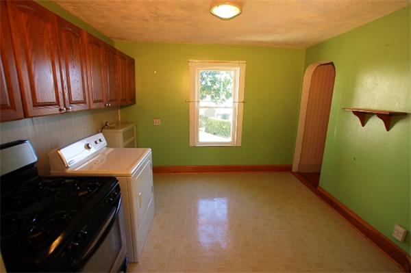 86 A Reed Avenue Everett, MA 02149 - Photo 6 of 25 Gallery Image 6