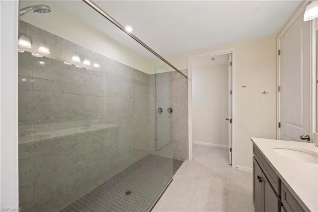 $2,750 | 4607 Arboretum Circle, Unit 103, Naples, FL 34112