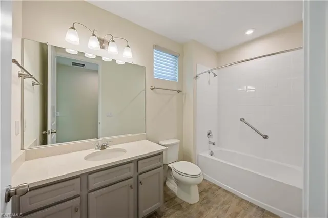 $2,750 | 4607 Arboretum Circle, Unit 103, Naples, FL 34112