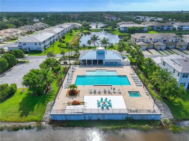 $2,750 | 4607 Arboretum Circle, Unit 103, Naples, FL 34112