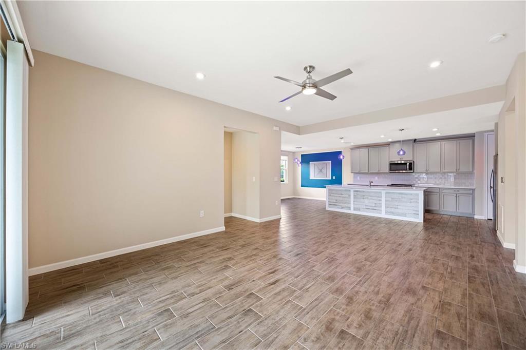 4607 Arboretum Circle, Unit 103 Naples, FL 34112 - Photo 10 of 35