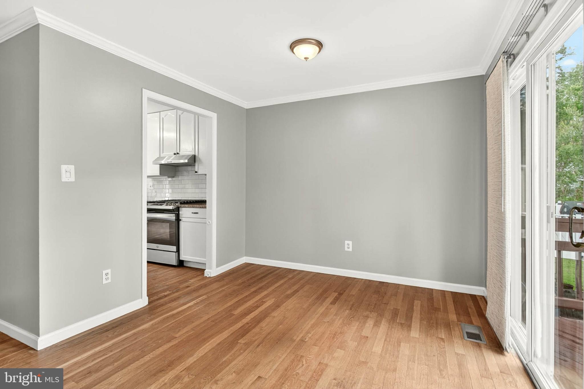 19008 Staleybridge Road Germantown, MD 20876 - Photo 8 of 31