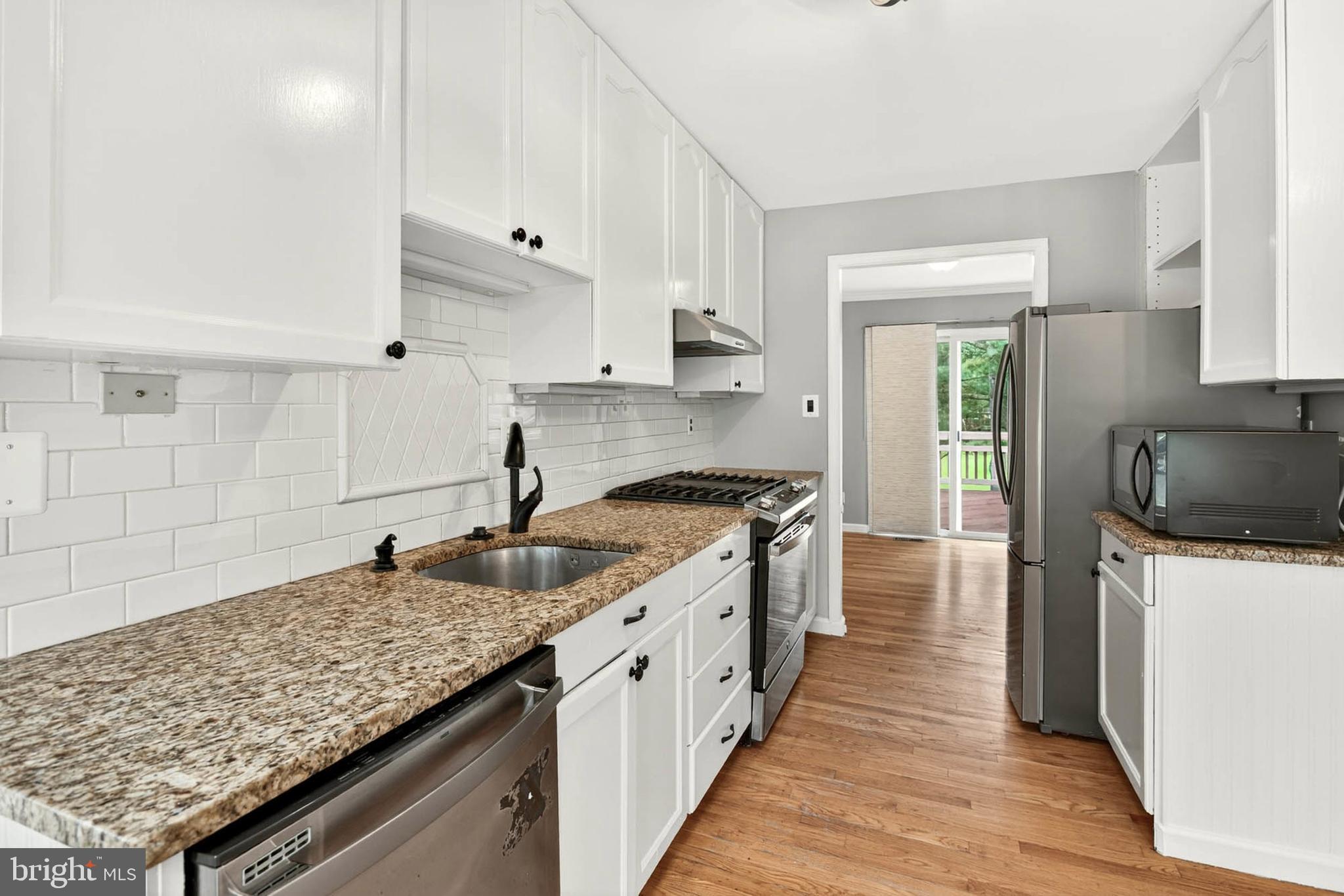 19008 Staleybridge Road Germantown, MD 20876 - Photo 10 of 31