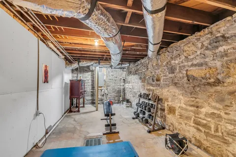 $1,375,000 | 1111 A Graybar Lane, Nashville, TN 37204