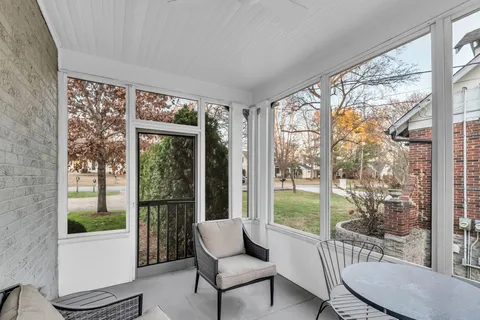 $1,375,000 | 1111 A Graybar Lane, Nashville, TN 37204