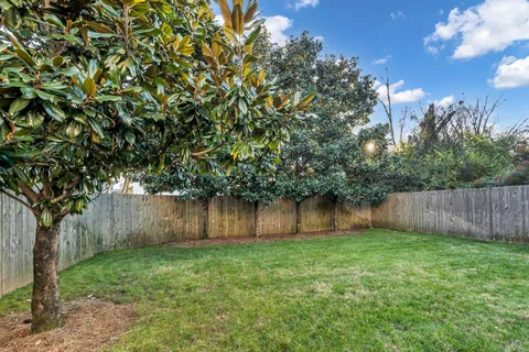 $1,375,000 | 1111 A Graybar Lane, Nashville, TN 37204