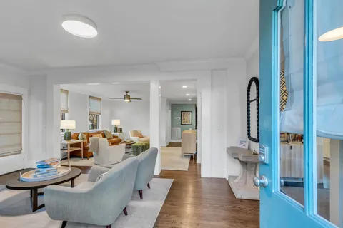 $1,375,000 | 1111 A Graybar Lane, Nashville, TN 37204