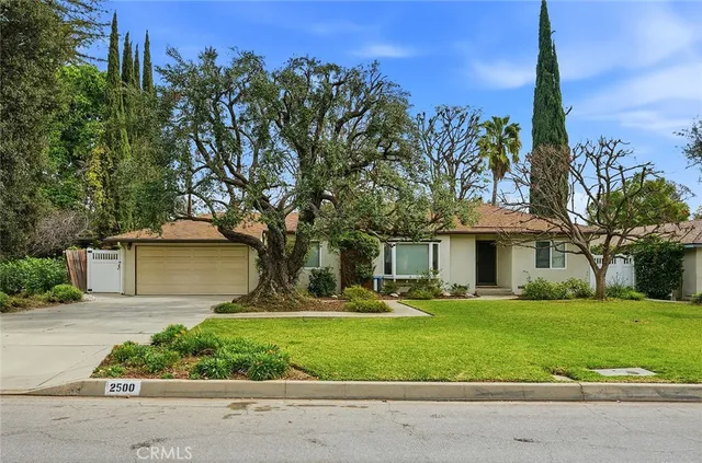 $1,938,000 | 2500 South 3rd Avenue, Arcadia, CA 91006