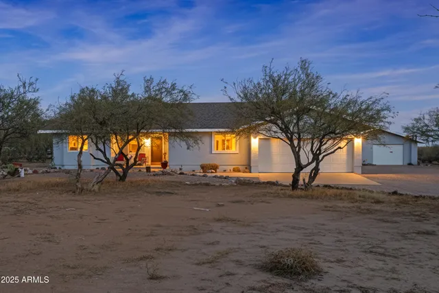 $465,000 | 2500 North Appaloosa Place, Huachuca City, AZ 85616