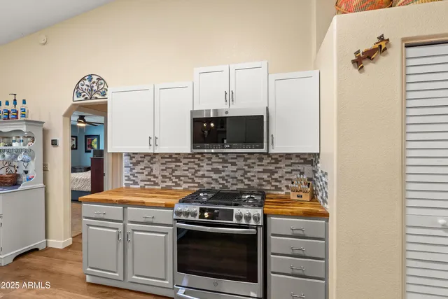 $465,000 | 2500 North Appaloosa Place, Huachuca City, AZ 85616