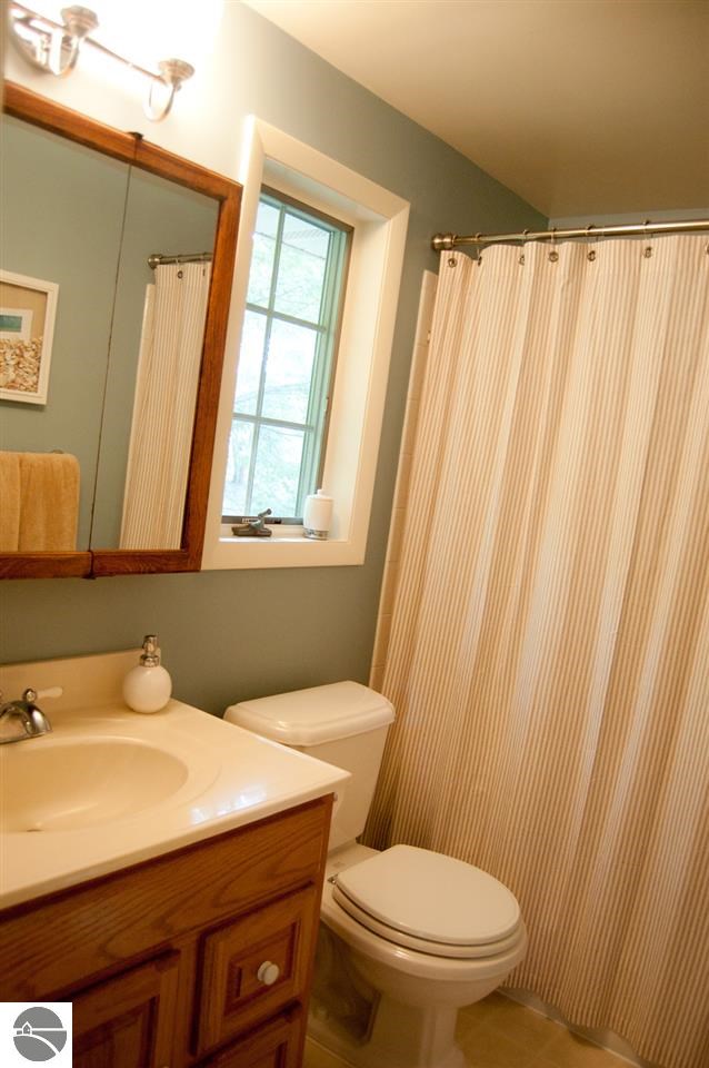 5283 South Meridian Road Mount Pleasant, MI 48858 - Photo 11 of 28 1785208-10.JPG