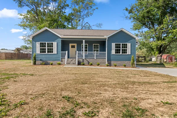 $325,000 | 1997 Stevens Drive, Westmoreland, TN 37186