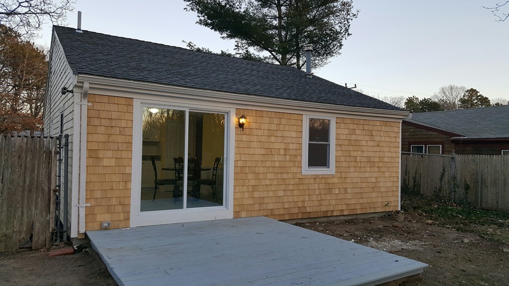 173 Hinckley Road Barnstable, MA 02601 - Photo 3 of 14