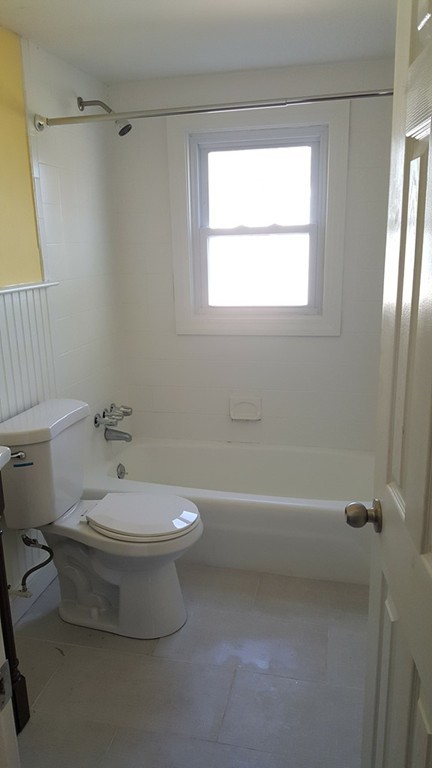 173 Hinckley Road Barnstable, MA 02601 - Photo 6 of 14