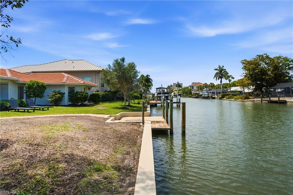 455 Bayside Avenue Naples, FL 34108 - Photo 18 of 23