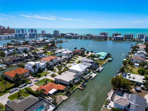 $6,500 | 455 Bayside Avenue, Naples, FL 34108