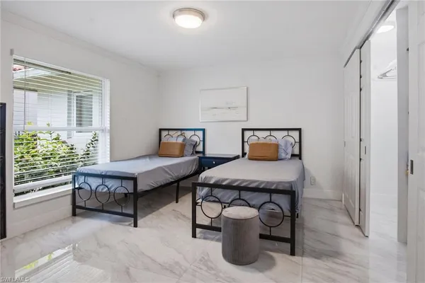 $6,500 | 455 Bayside Avenue, Naples, FL 34108