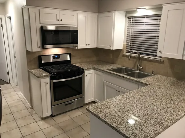 $1,395 | 1810 Berkeley Avenue, Unit B, Austin, TX 78745