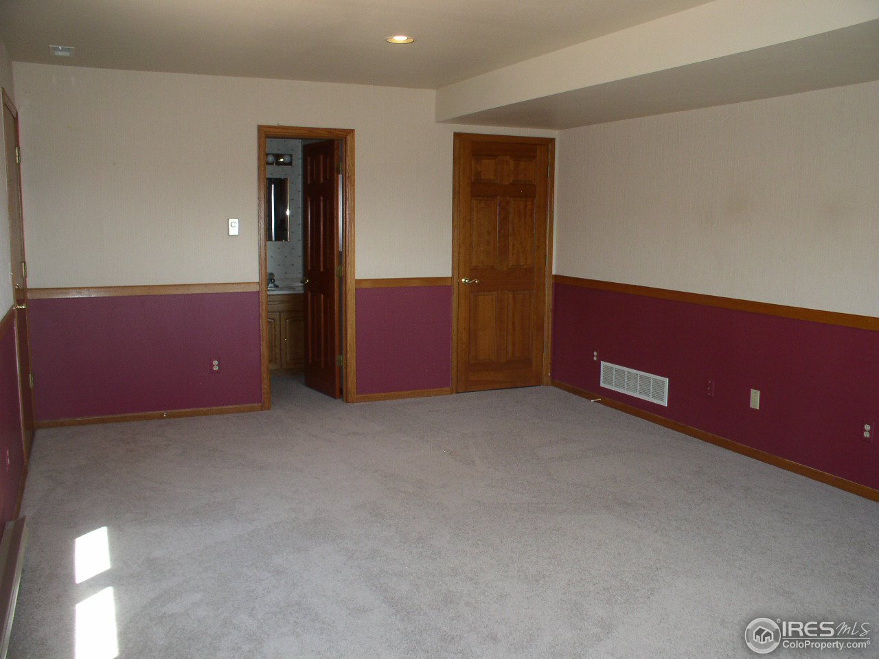 356 Ridgeview Lane Boulder, CO 80302 - Photo 16 of 25 a view of an empty room