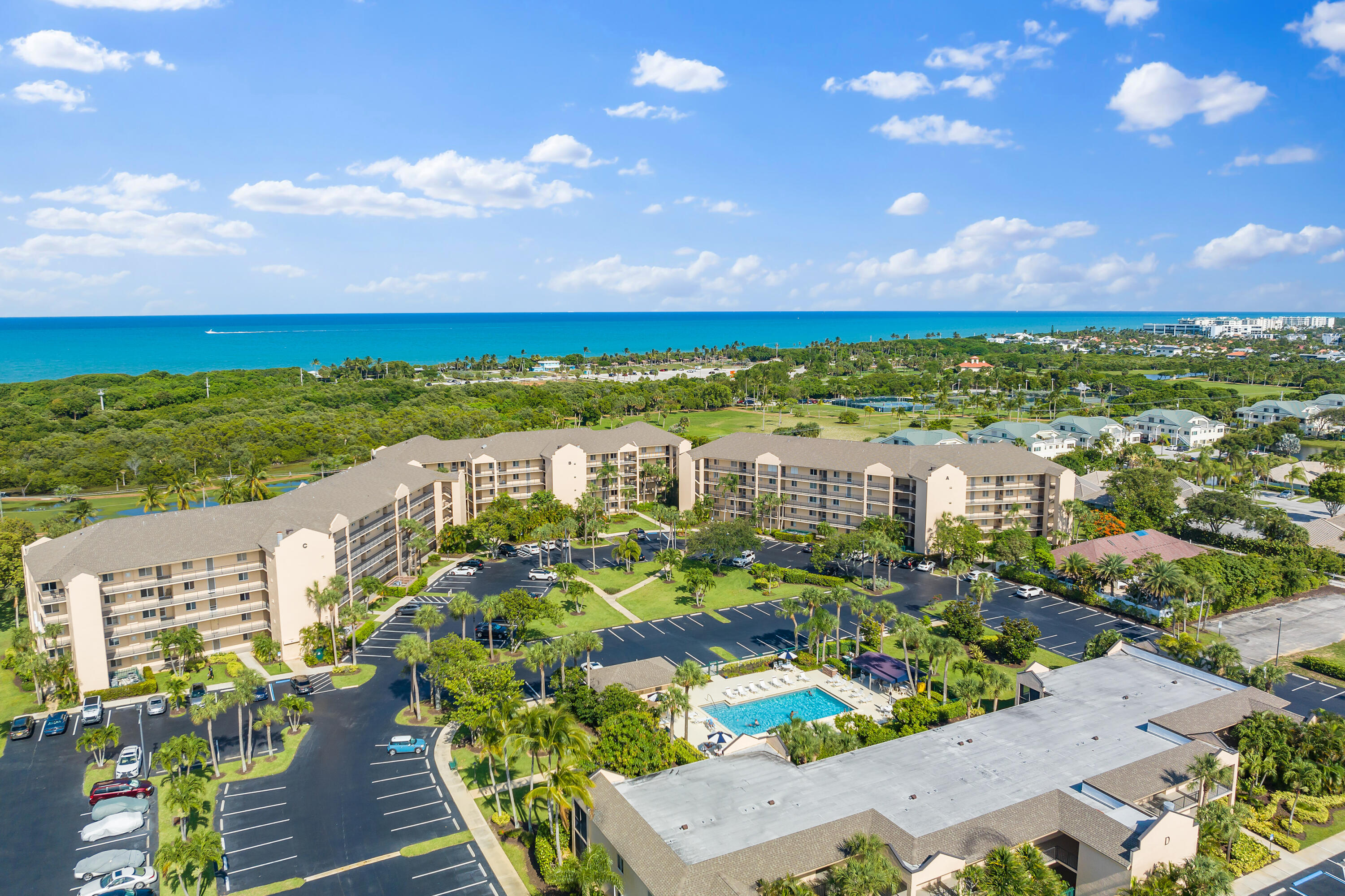 275 Palm Avenue, Unit A302 Jupiter, FL 33477 - Photo 2 of 57 Jupiter Bay East