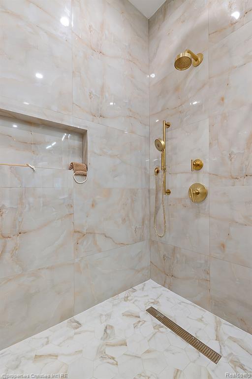 31325 Lahser Road Beverly Hills, MI 48025 - Photo 48 of 87