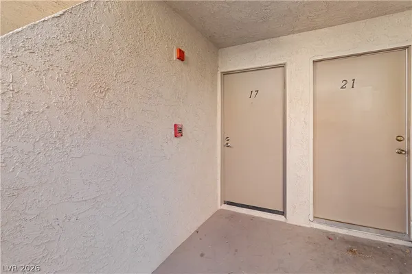 $128,000 | 3730 Desert Marina Drive, Unit 17, Laughlin, NV 89029
