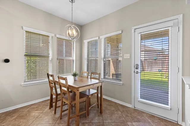 $3,100 | 63 West Lasting Spring Circle, The Woodlands, TX 77389