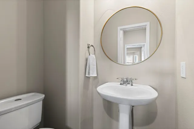 $3,100 | 63 West Lasting Spring Circle, The Woodlands, TX 77389