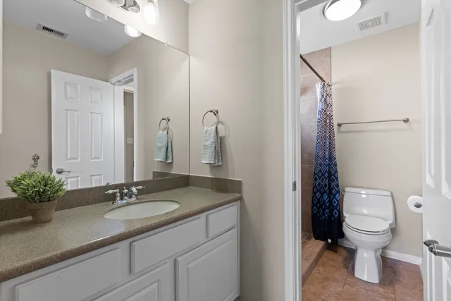 $3,100 | 63 West Lasting Spring Circle, The Woodlands, TX 77389