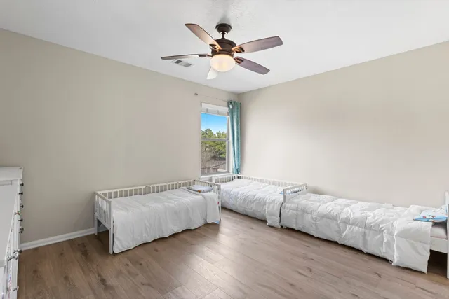 $3,100 | 63 West Lasting Spring Circle, The Woodlands, TX 77389