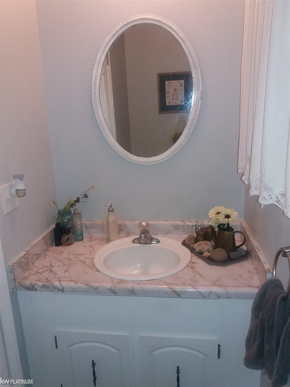 9242 Webb Road Goodells, MI 48027 - Photo 56 of 68 31387823-55.JPG