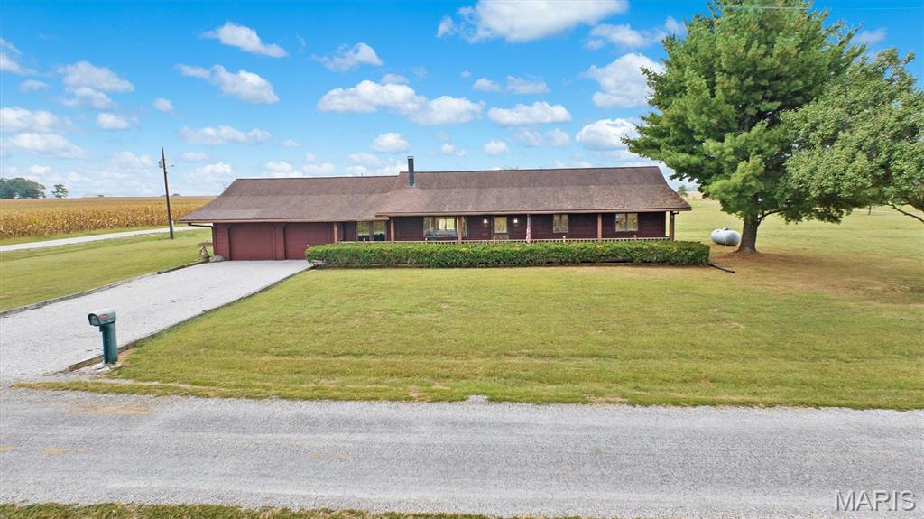 11938 Davis Road Alhambra, IL 62001 - Photo 1 of 46