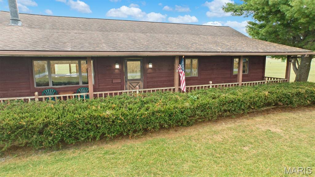 11938 Davis Road Alhambra, IL 62001 - Photo 2 of 46