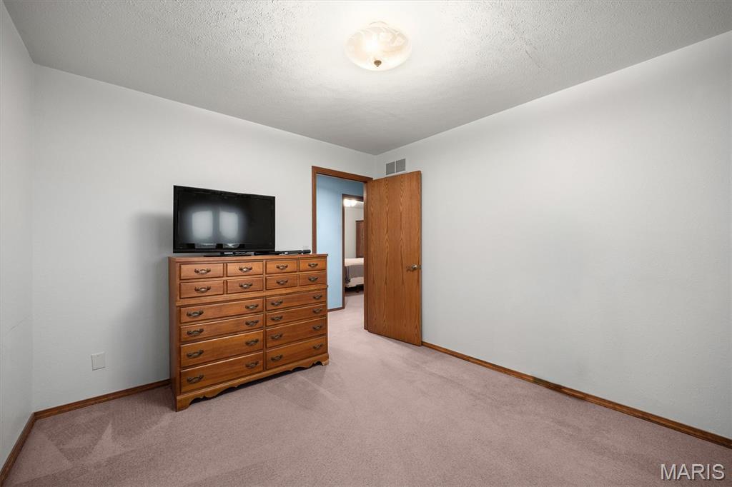 11938 Davis Road Alhambra, IL 62001 - Photo 25 of 46