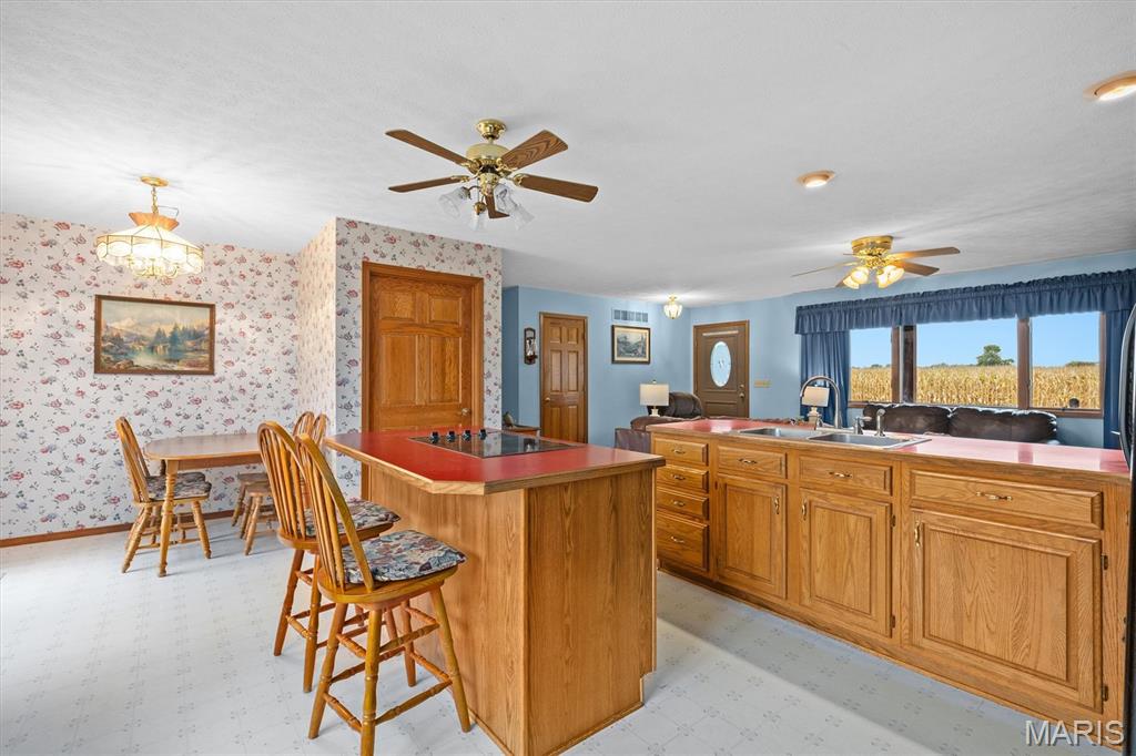 11938 Davis Road Alhambra, IL 62001 - Photo 9 of 46