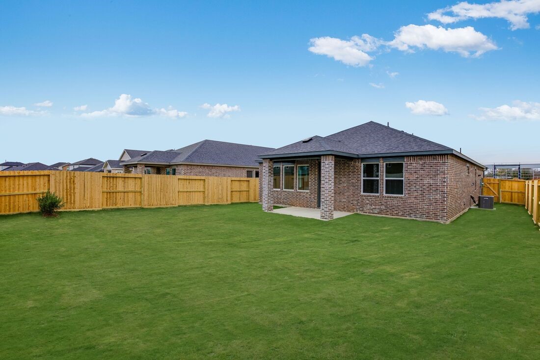 22002 Sam Raburn Drive Tomball, TX 77375 - Photo 11 of 36 22002 Sam Raburn Drive ~ Ready Now