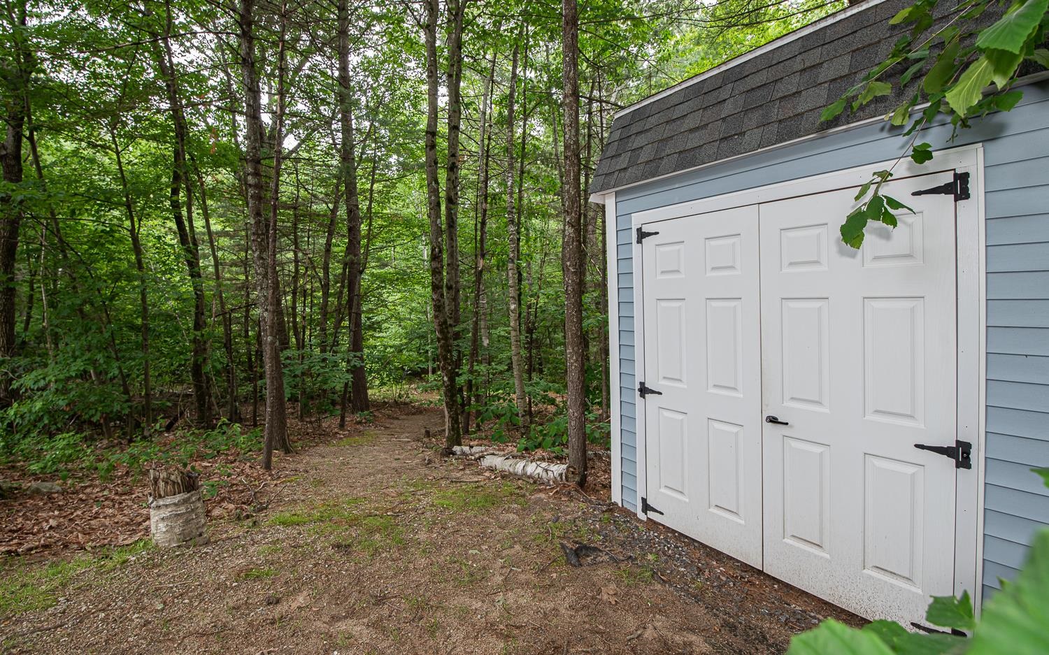 10 Hancock Road Windham, NH 03087 - Photo 37 of 40