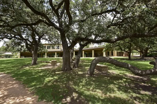 $3,395 | 154 Goodwater Court, Austin, TX 78737
