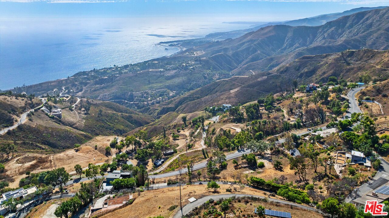 21800 Azurelee Drive Malibu, CA 90265 - Photo 8 of 21