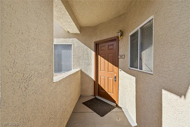 $1,575 | 1050 East Cactus Avenue, Unit 2087, Las Vegas, NV 89183