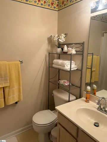 $1,950 | 110 Shelby Court, Simpsonville, SC 29681