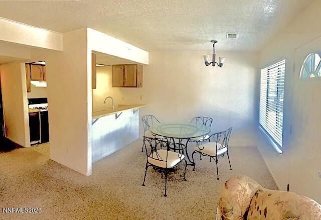 754 Boulder Court, Unit 2 Stateline, NV 89449 - Photo 12 of 14 754 Boulder 2 Dining