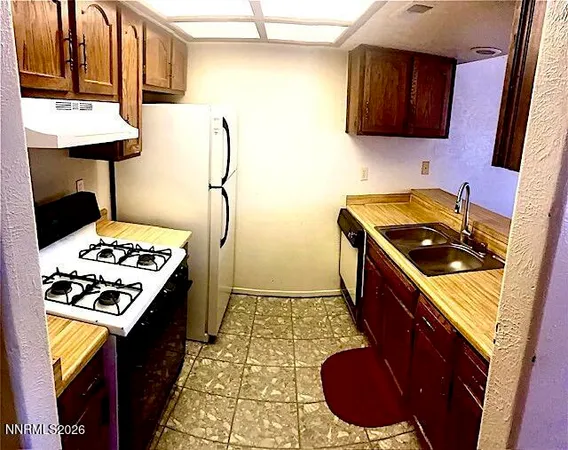 $427,000 | 754 Boulder Court, Unit 2, Stateline, NV 89449