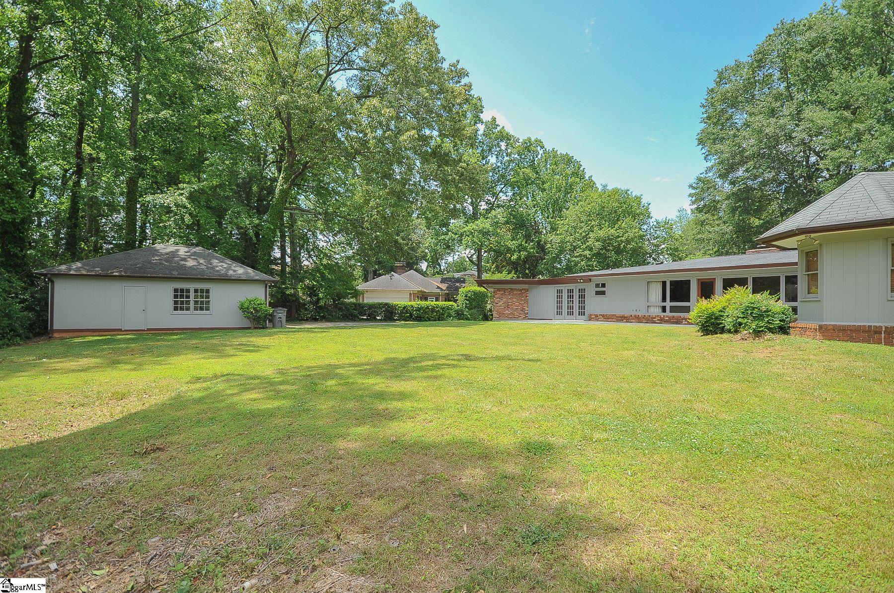 208 Sweetbriar Road Greenville, SC 29615 - Photo 23 of 23 Gallery Image 23
