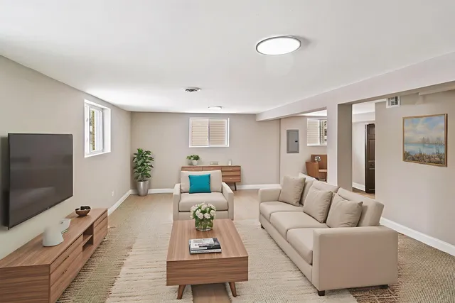 $294,700 | 191 Kathleen Lane, Chicago Heights, IL 60411