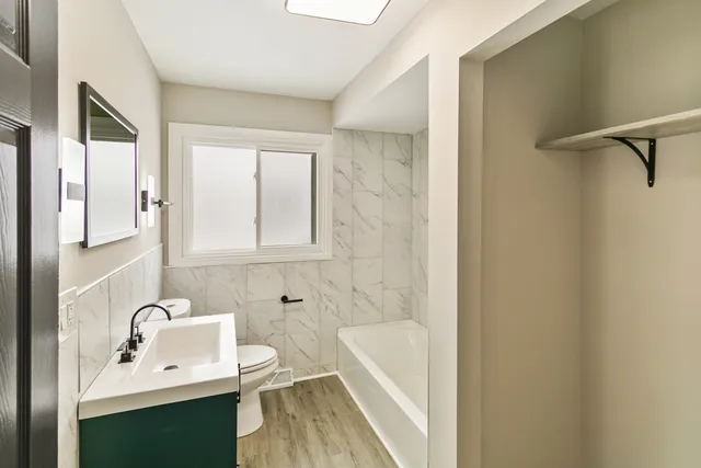 $294,700 | 191 Kathleen Lane, Chicago Heights, IL 60411