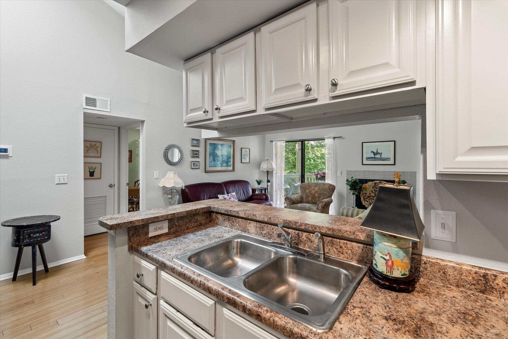 1481 Center Street, Unit 1008 Mount Pleasant, SC 29464 - Photo 13 of 37 14-Great space for entertaining